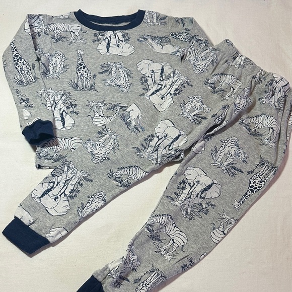 Carter's - Gray Animal Print Pajama Set - Picture 1 of 6